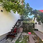 Illes Апартаменты *